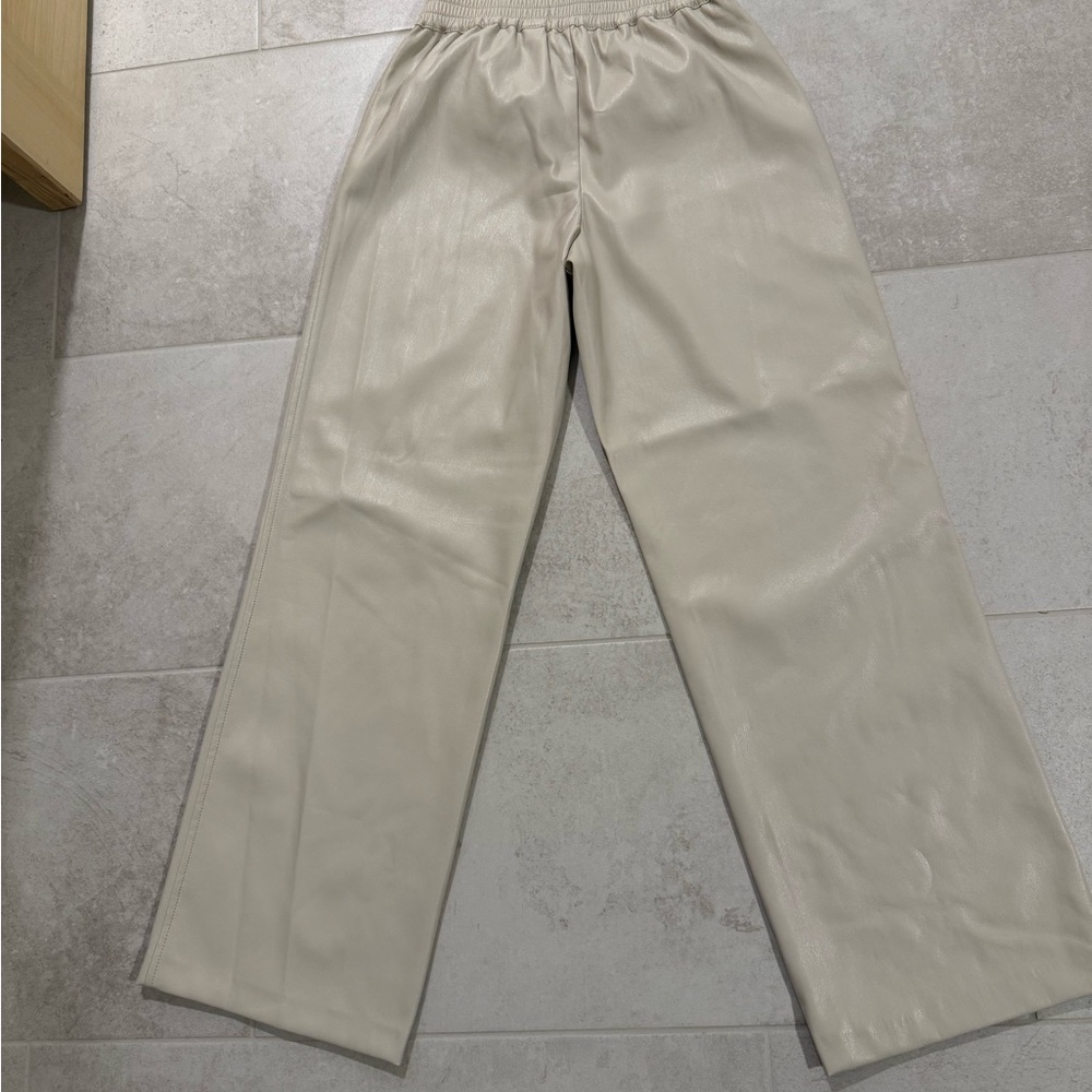 Babaton women’s Beige Dress Pants